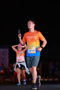 BIB: 20147
                            <button type="button" onclick="openModal(22998175)" class="btn btn-primary btn-sm float-right btn-popup" data-toggle="modal" data-target=".modal-high-quality">
                        <i class="fas fa-shopping-cart"></i> Add to Cart
                    </button>
                                            <button type="button" onclick="isThisMe(22998175, true)" class="btn btn-success btn-sm float-right btn-popup btn-isme hidden" data-toggle="tooltip" data-placement="bottom" title="นี่คือรูปของคุณใช่ไหม คลิกที่นี่เพื่อเอาเข้าอัลบั้ม">
                        <i class="fas fa-plus"></i> Add to album
                    </button>
                    <button type="button" onclick="isThisMe(22998175, false)" class="btn btn-warning btn-sm float-right btn-popup btn-isnotme hidden">
                        <i class="fas fa-ban"></i> Remove from album
                    </button>